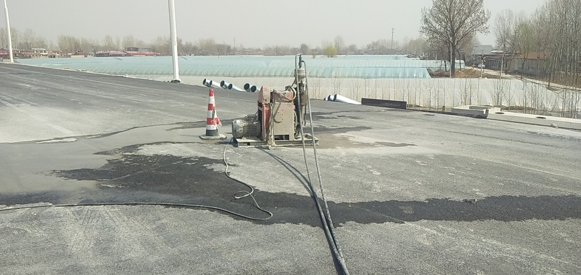 铁西道路回填土下沉注浆